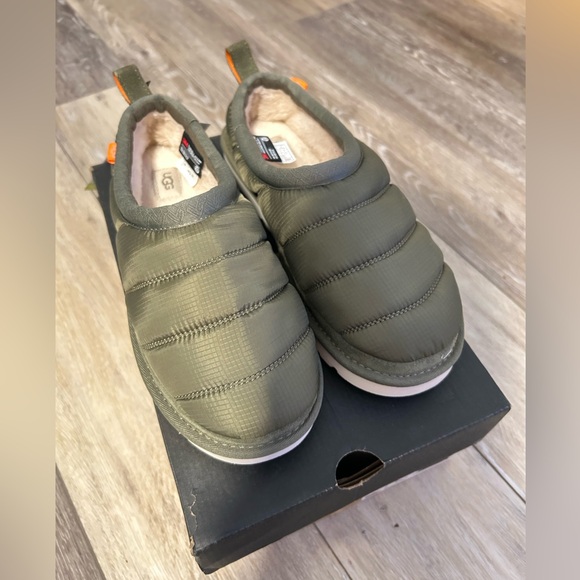 UGG TASMAN PUFF SLIPPERS - Picture 3 of 8